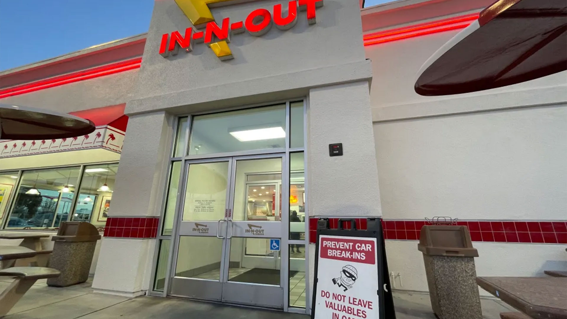 Iconic In-N-Out Burger in East Oakland to Permanently Close Due to Surge in Crimes