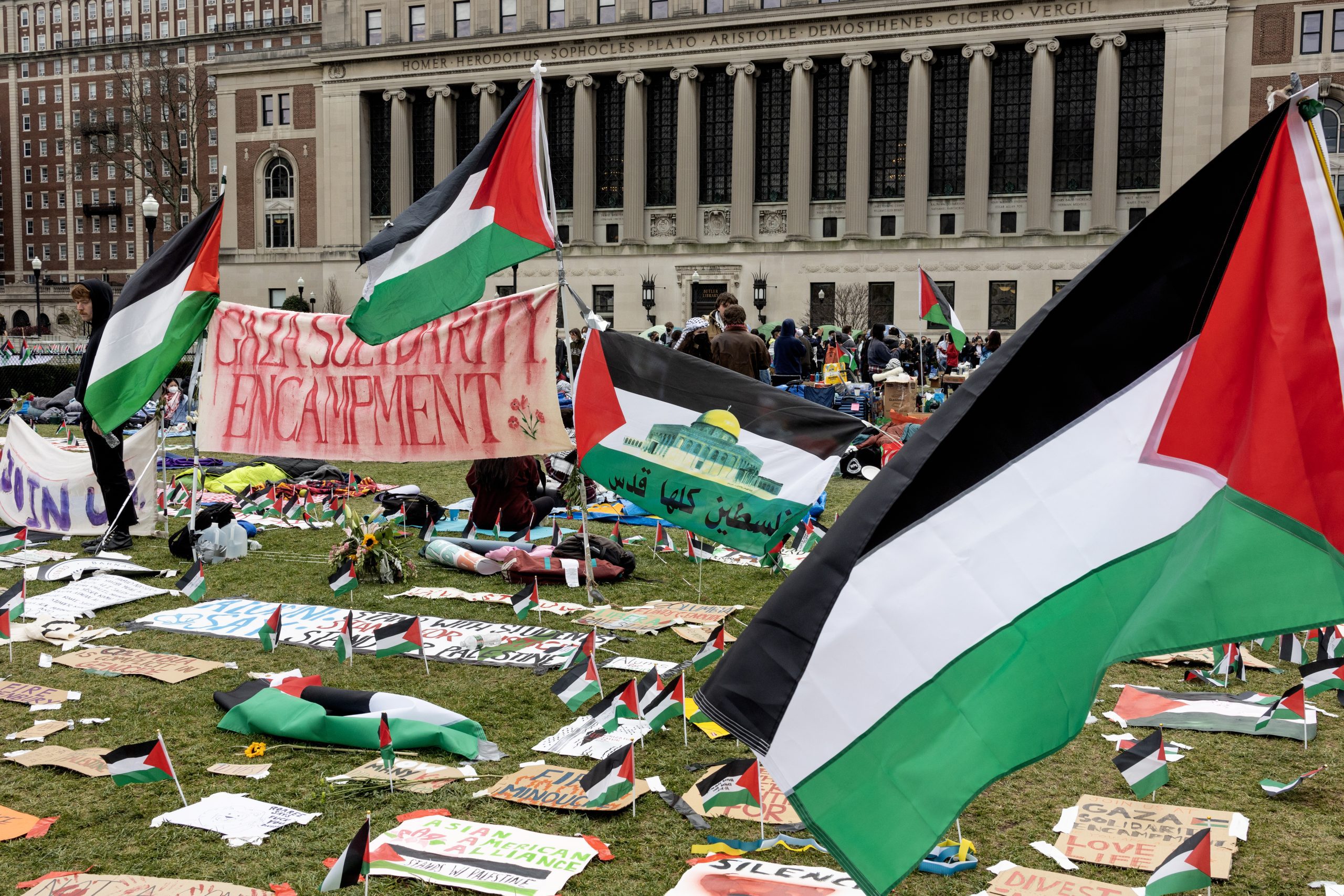 College Students Establish Pro-Palestinian Encampments Nationwide